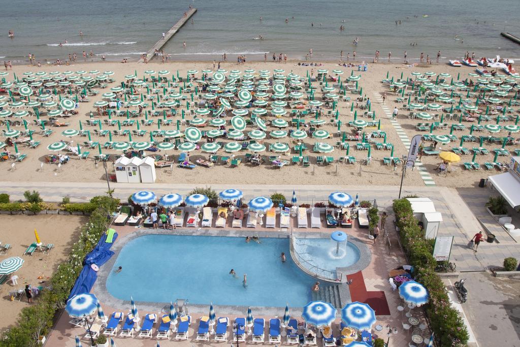 Hotel Elpiro Lido di Jesolo Dış mekan fotoğraf