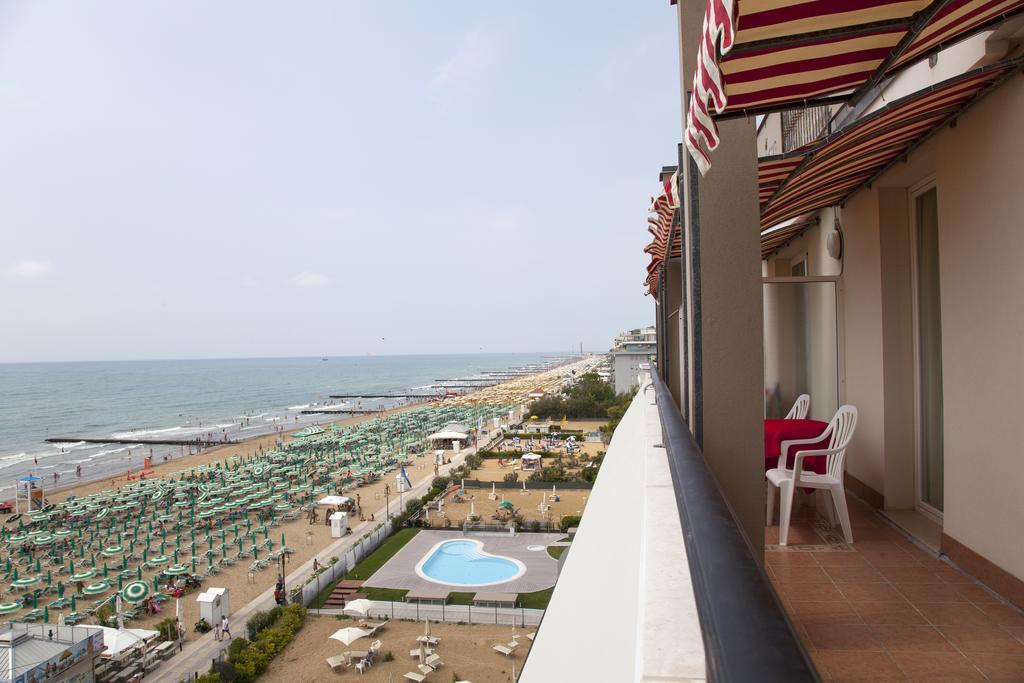 Hotel Elpiro Lido di Jesolo Dış mekan fotoğraf